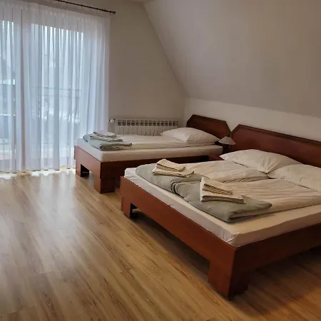 U Juhasa Mietowka Homestay *