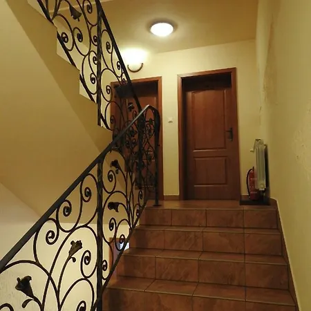 Pansiyon U Juhasa Mietowka *